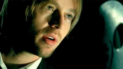 Lời dịch Insatiable – Darren Hayes [Học tiếng Anh qua bài hát với Toomva]