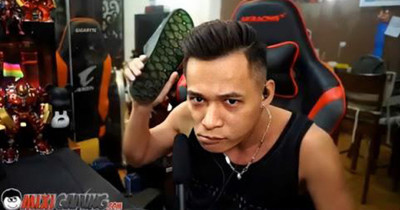 Streamer tiếng Anh là gì? Làm streamer có dễ không?