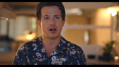 Lời dịch Girlfriend – Charlie Puth