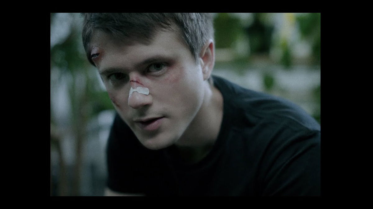 Lời dịch Match in the Rain – Alec Benjamin