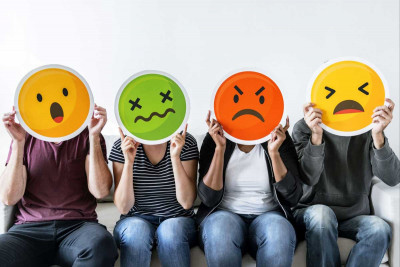 50 từ vựng tiếng Anh về cảm xúc và trạng thái thông dụng nhất
