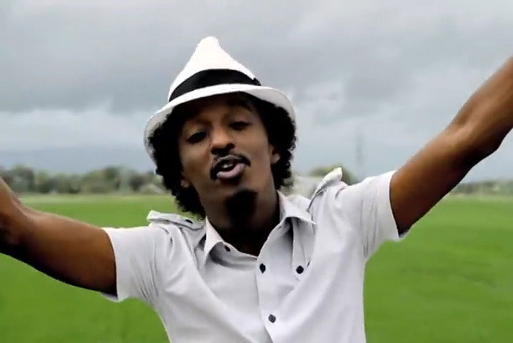 Lời dịch Wavin’ Flag – K'NAAN