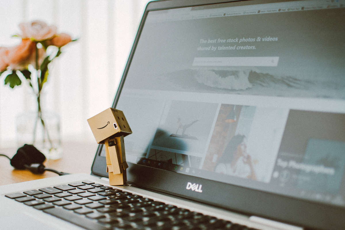 Tiếng Anh giao tiếp chủ đề website