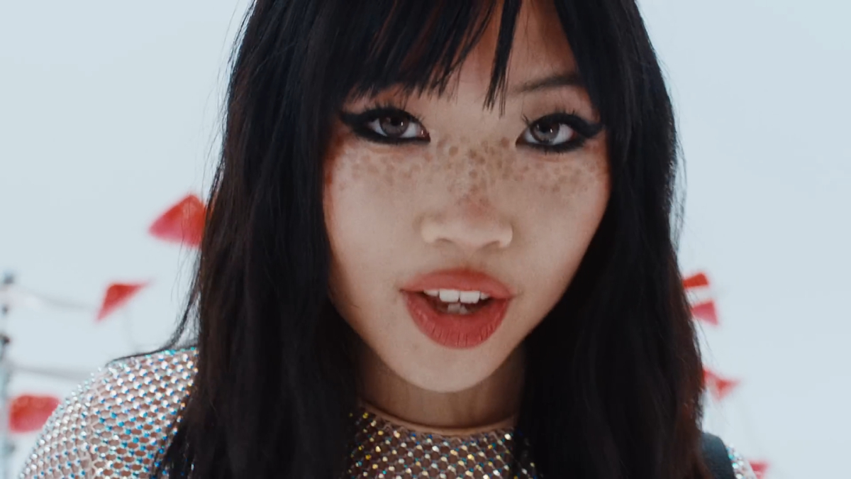 Lời dịch Talk - Beabadoobee - ảnh 1