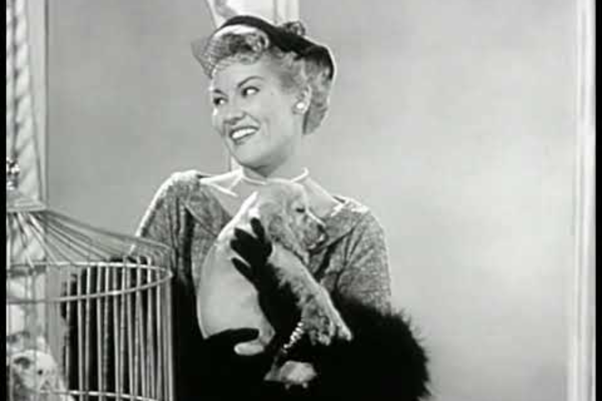 Lời dịch How Much Is That Doggie in the Window - Patti Page