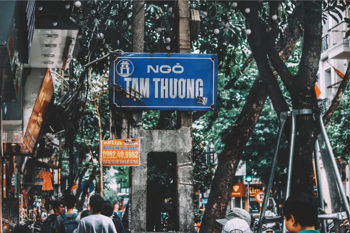 "Ngõ" Tiếng Anh là gì? Từ vựng cần biết về đường phố