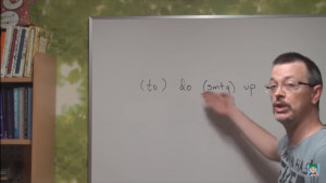 Easy English Expression 16 - (to) do up (something) - Tổ chức cái gì đó thật hoành tráng