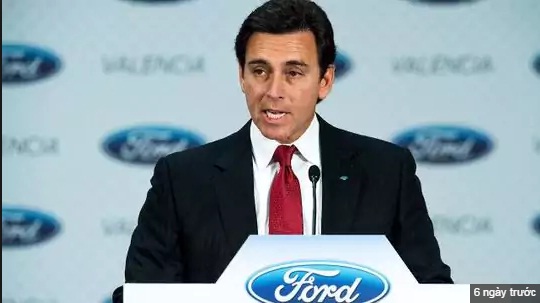 Ford công kích lệnh cấm nhập cư của Trump trong khi GM và Fiat vẫn lặng tiếng - Ford assails Trump immigration ban; GM, Fiat silent
