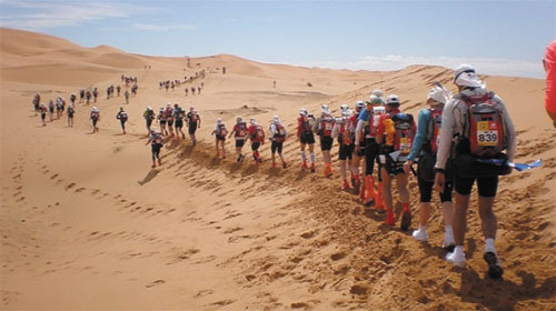 Cuộc đua Maratho ở sa mạc Sahara - Marathon in Sahara Desert
